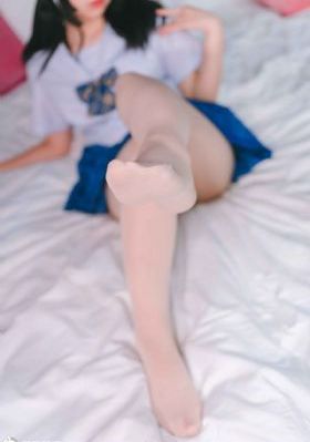 女士私密高级会所按摩精油