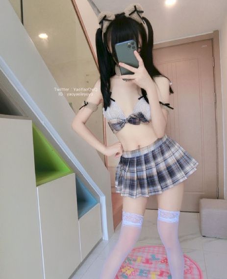 韩剧一边面膜