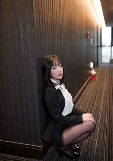 两个男生脱裤子裸体互摸j